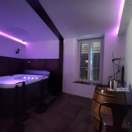 #Fer Rever 63# Spa # Thiers Eksteriør billede
