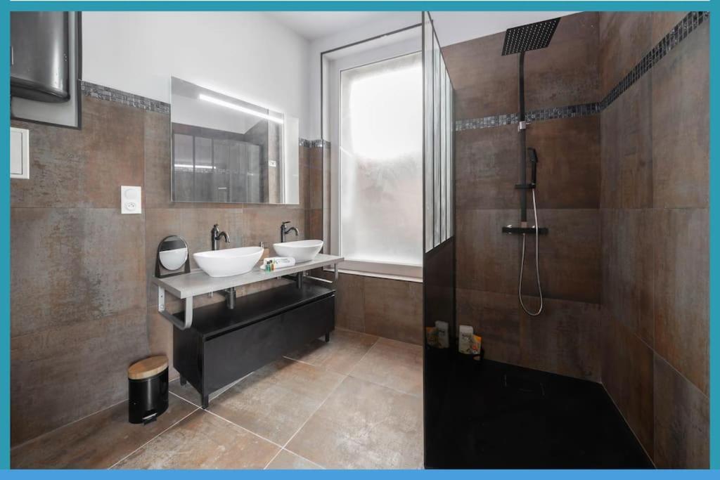 #Fer Rever 63# Spa # Thiers Eksteriør billede