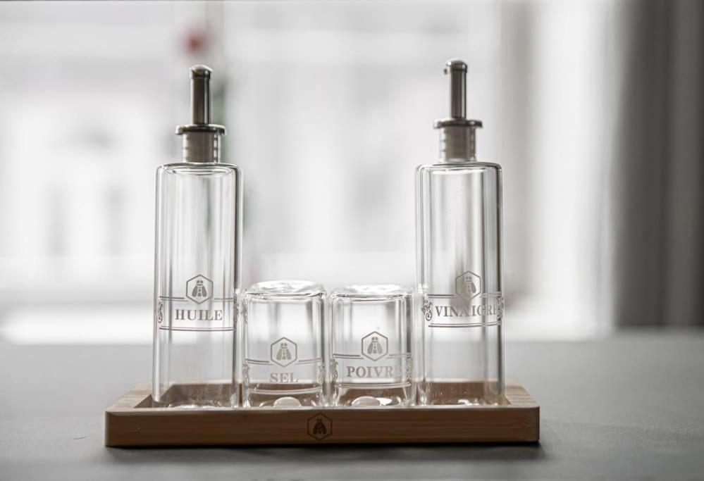 #Fer Rever 63# Spa # Thiers Eksteriør billede